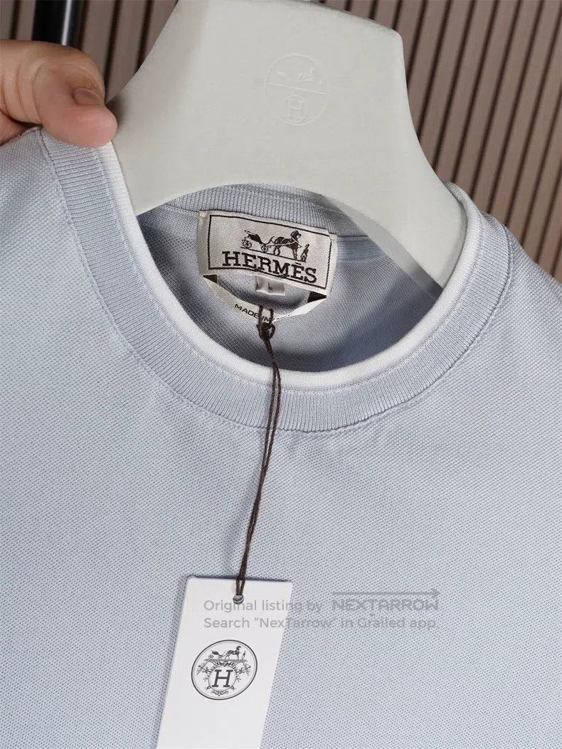 Hermes Hermes Light Blue-Grey Short Sleeve T-Shirt Size US L / EU 52-54 / 3 - 3 Thumbnail