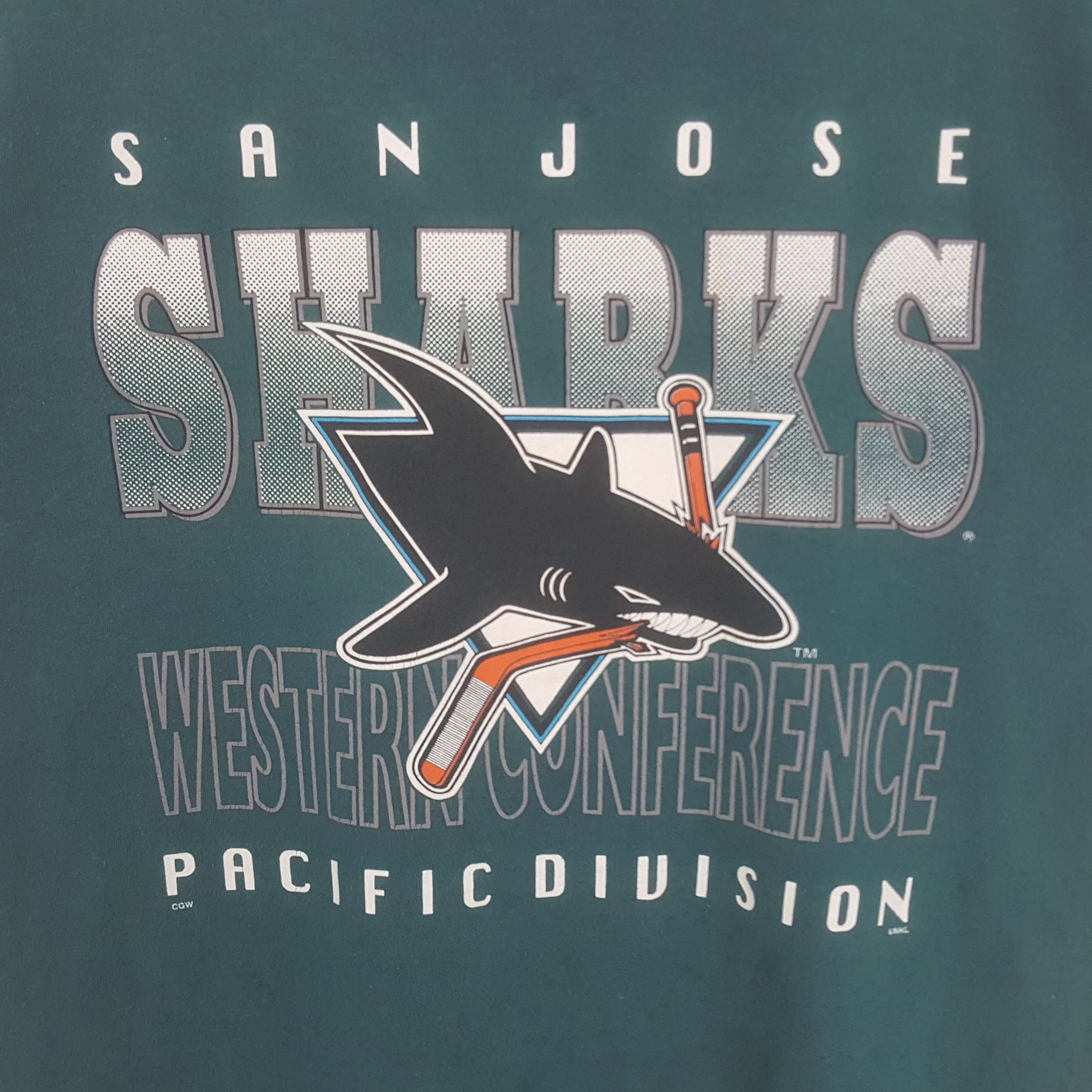 Vintage San Jose Sharks American Hockey Team NHL Tshirt