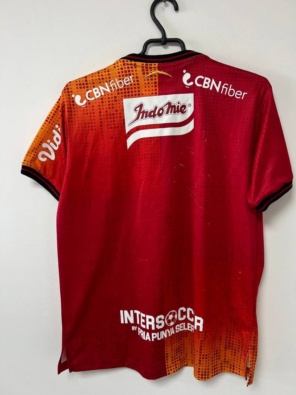 Le Specs Vintage Bali United 2022/2023 Jersey Football Shirt Mailot L Size US L / EU 52-54 / 3 - 18 Thumbnail
