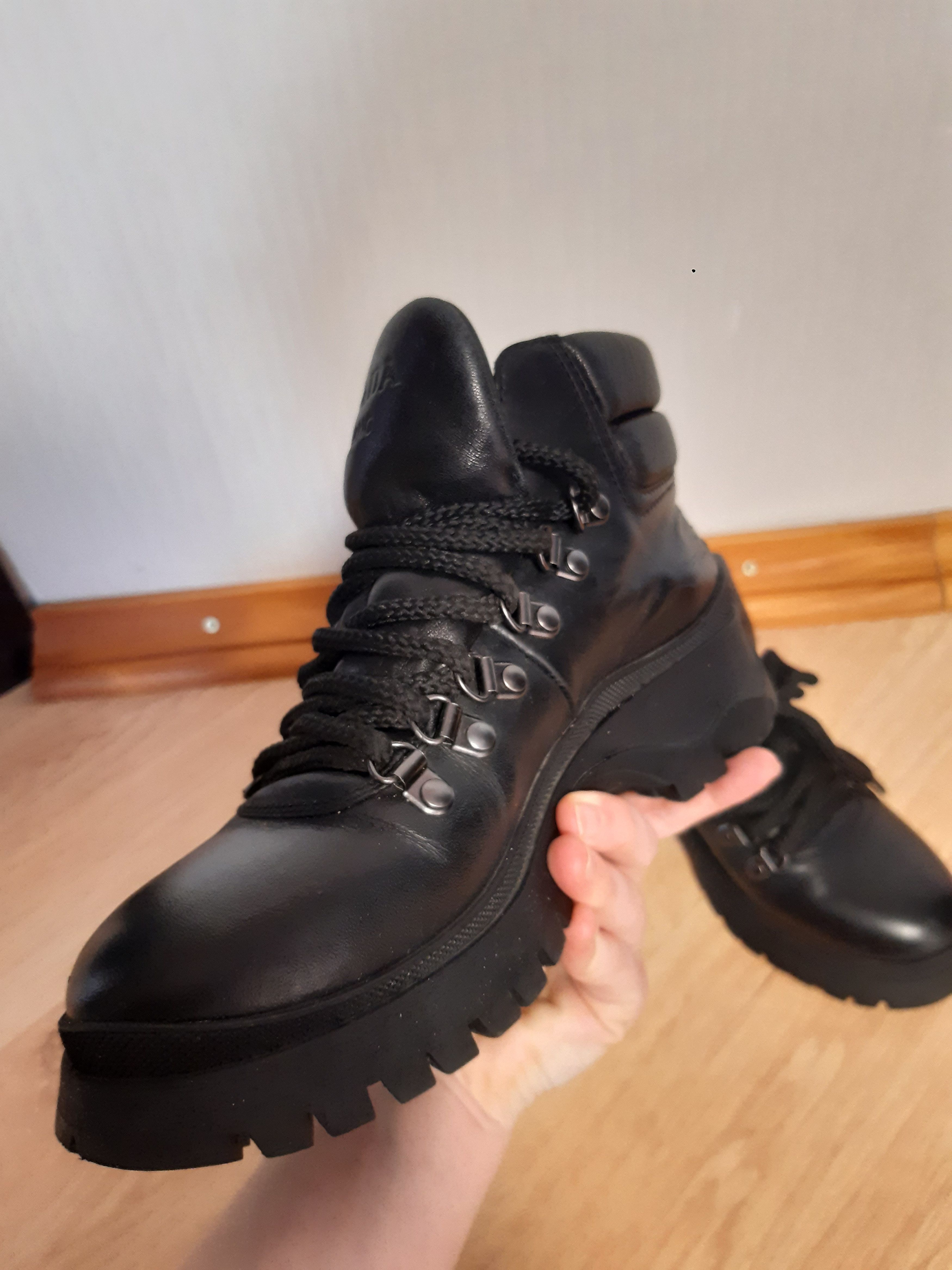Prada Prada boots in good condition Size US 5.5 / IT 35.5 - 4 Thumbnail