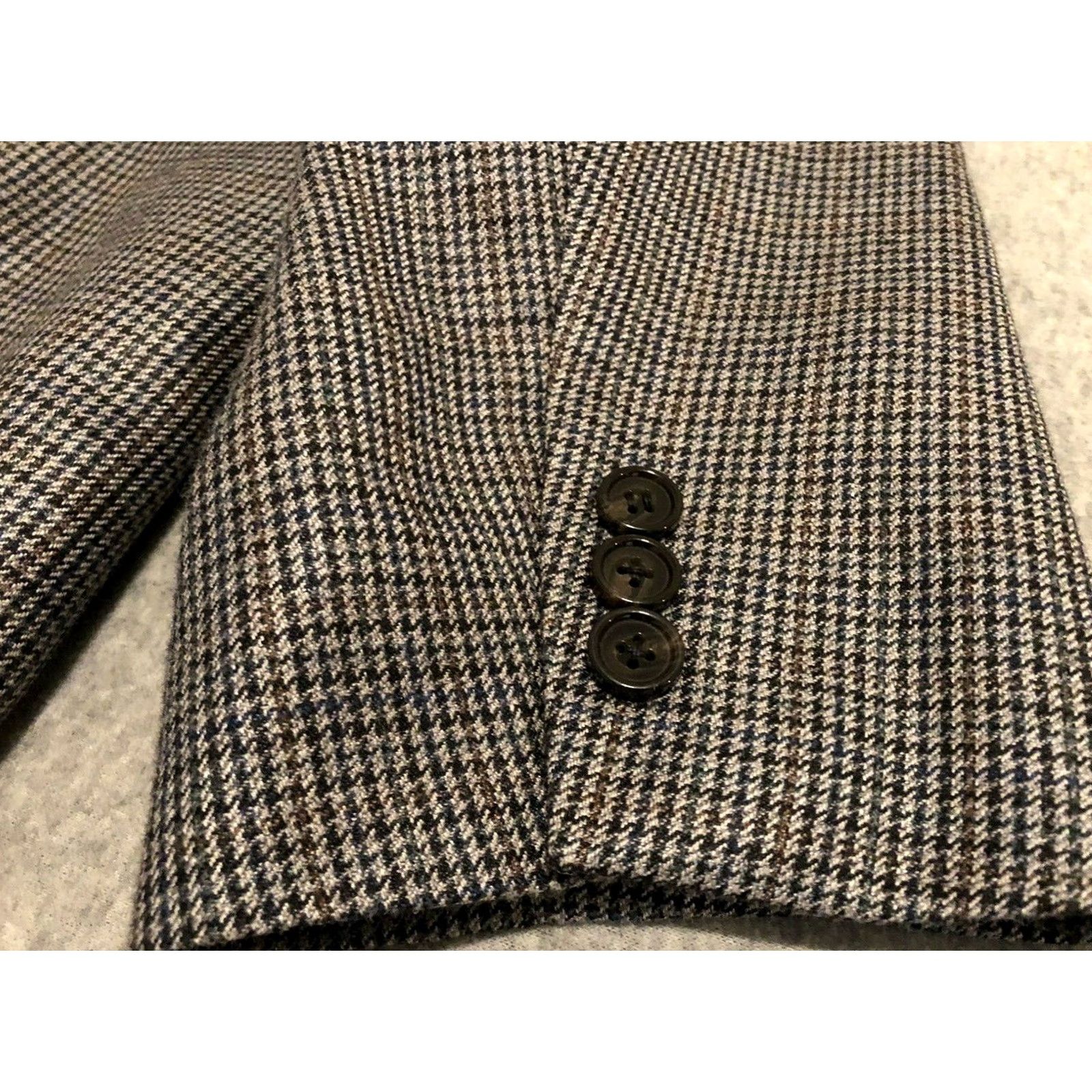 Ralph Lauren Ralph Lauren Blazer Shirt? Actually: Ralph Lauren Houndstooth Gray Plaid Blazer Jacket Silk Wool Mens 44R Size 44R - 6 Thumbnail