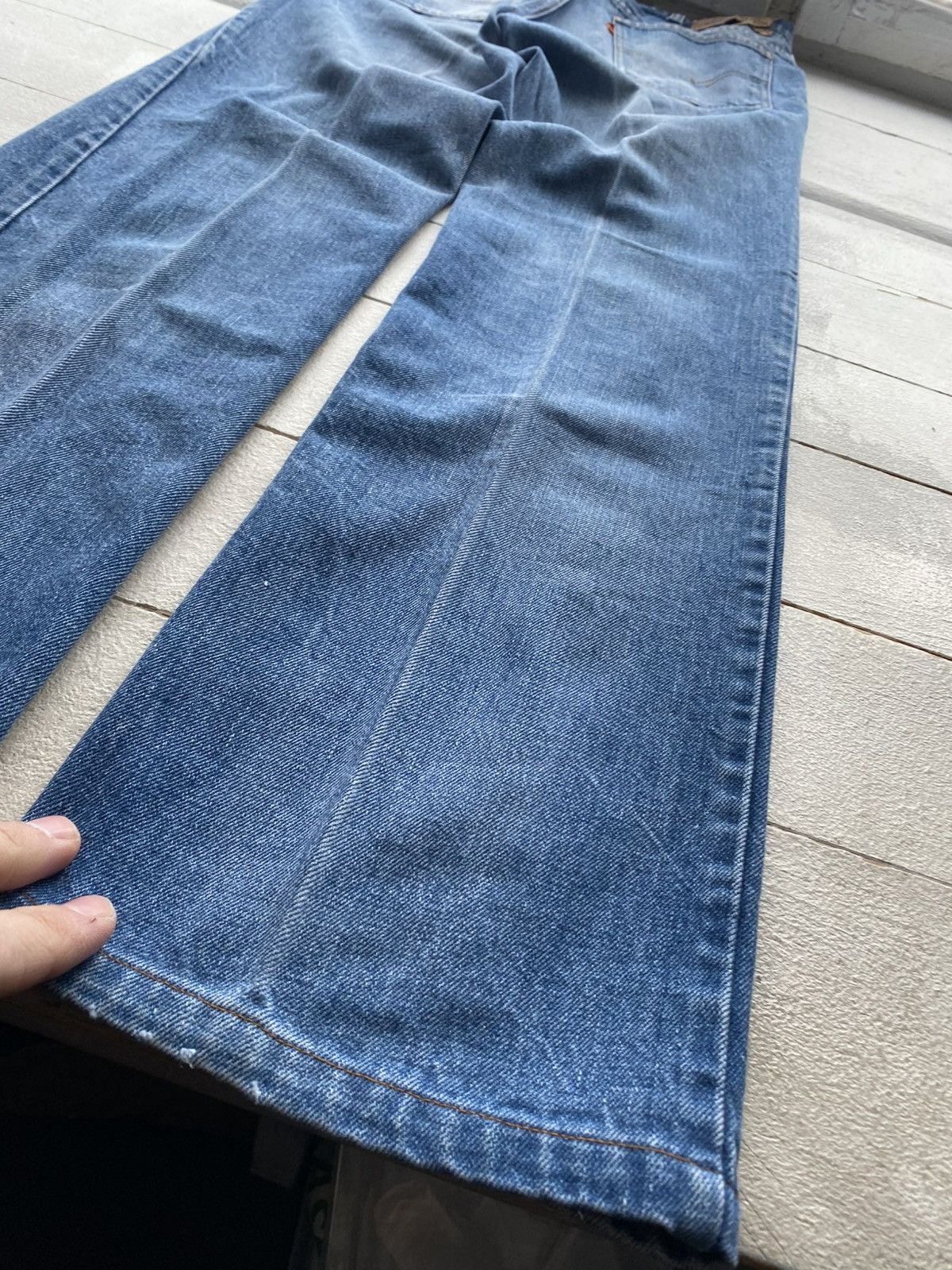 Levi's Vintage Clothing 90s vntg Levi’s Orang Tab Light Wash Denim Jeans Faded Blue Size US 32 / EU 48 - 14 Thumbnail