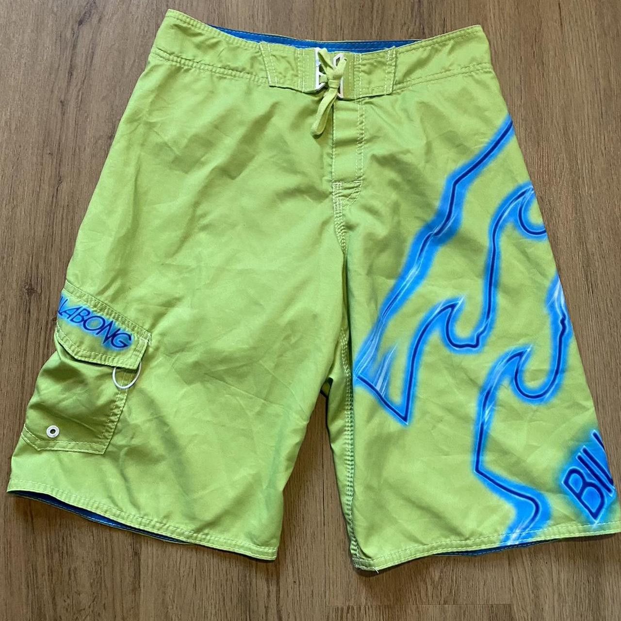 Billabong Billabong board shorts with blue and green waves Size US S / EU 44-46 / 1 - 1 Thumbnail