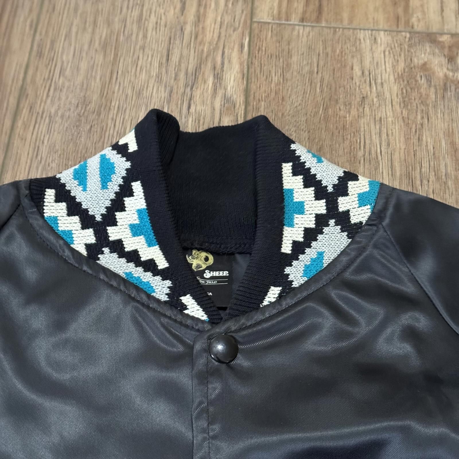 Black Sheep Vintage 80s Aztec Satin Southwestern Bomber Jacket Size L Size US L / EU 52-54 / 3 - 2 Thumbnail