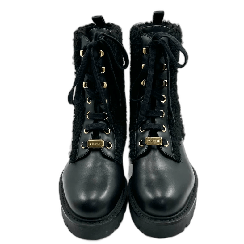 Louis Vuitton Louis Vuitton Black Logo Martin Boots Size US 7 / IT 37 - 1 Thumbnail
