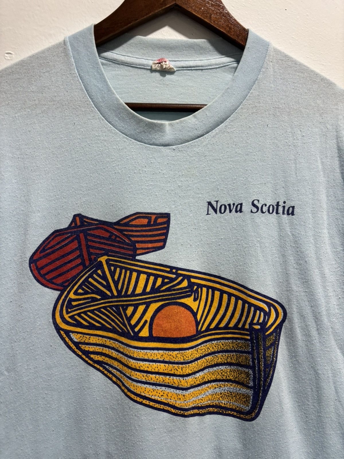 Vintage Vintage Nova Scotia Tshirt Size US L / EU 52-54 / 3 - 2 Thumbnail