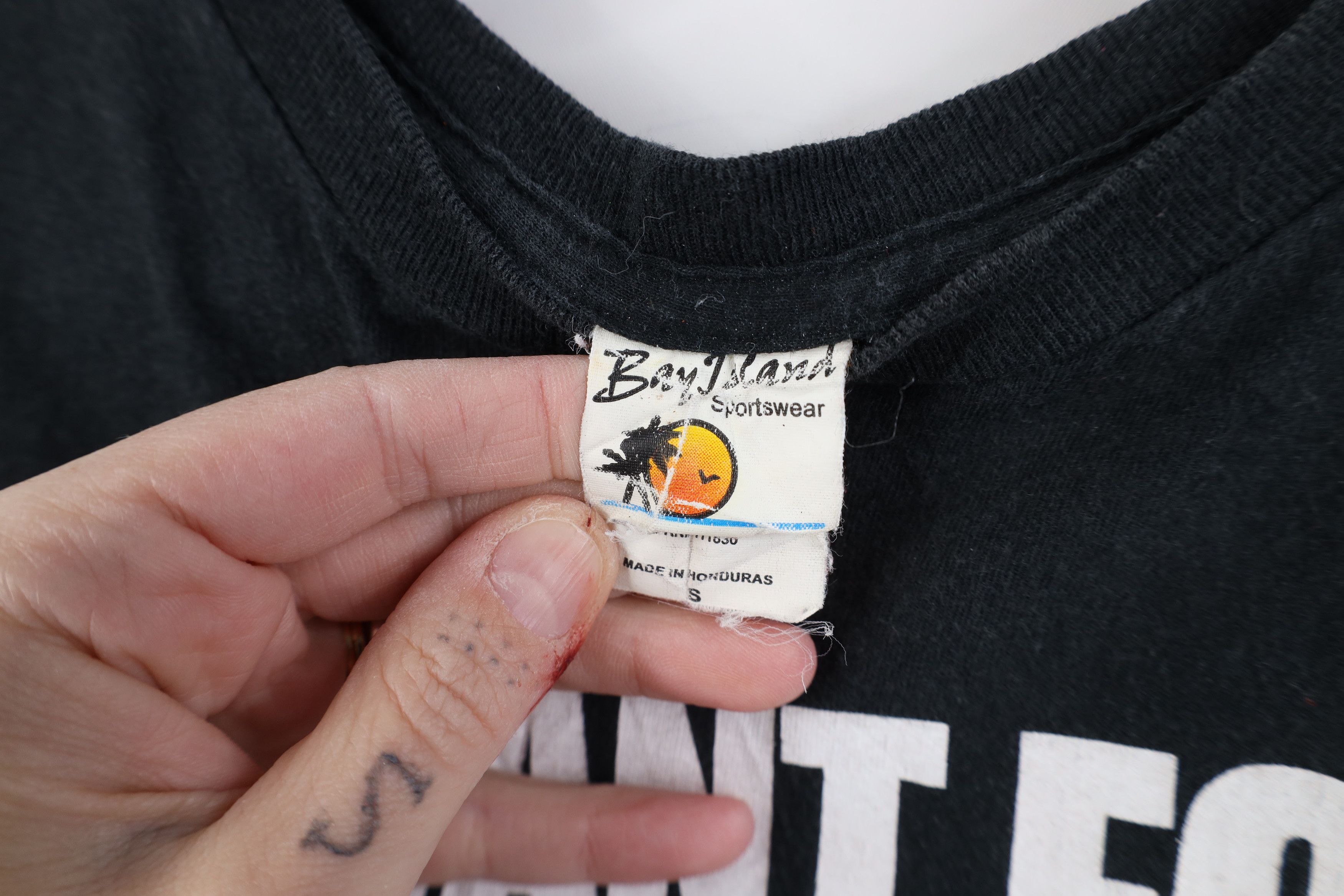 Vintage Vintage Y2K I Want For My Birthday Is A Big Booty T-Shirt Size S / US 4 / IT 40 - 8 Thumbnail