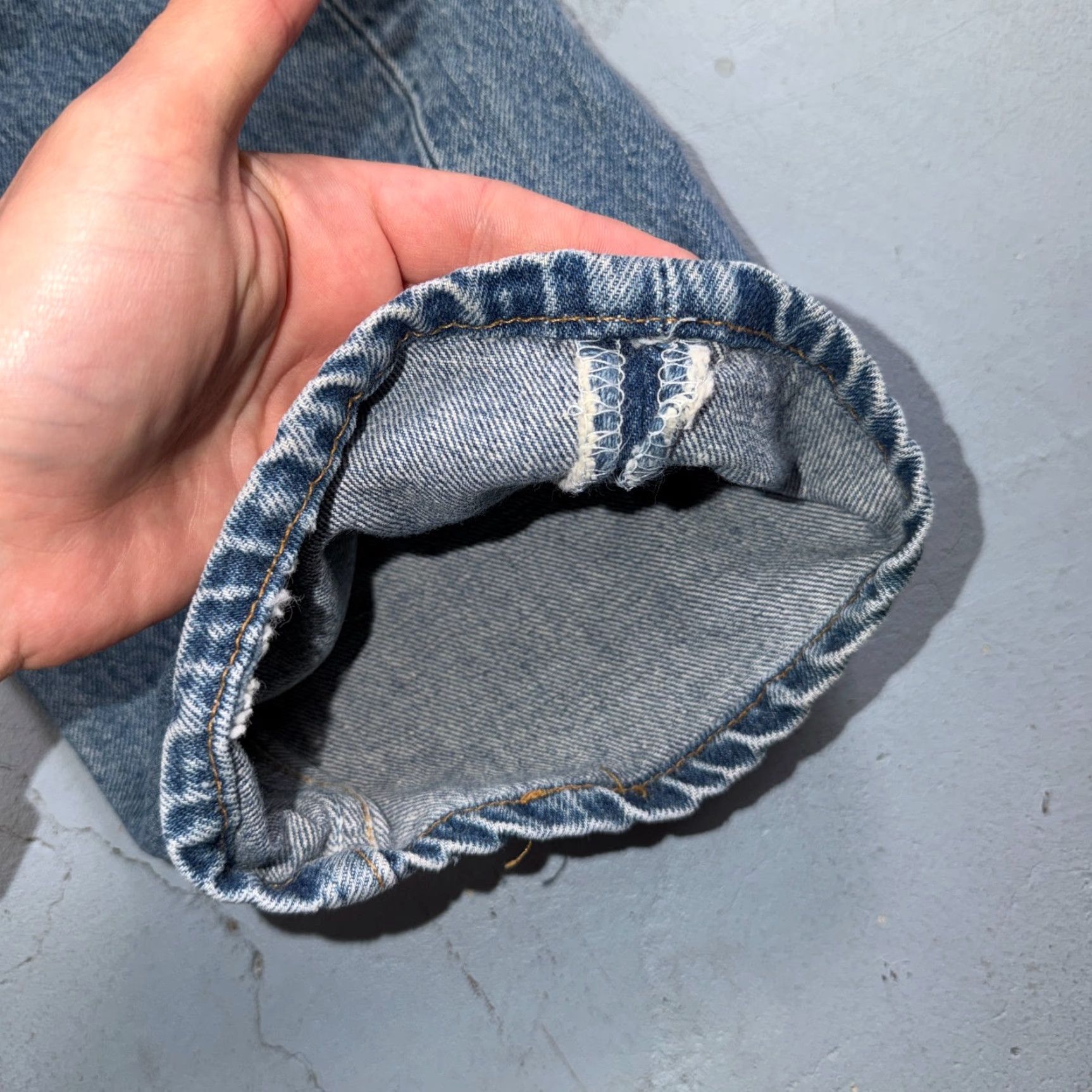 Levi's VINTAGE Levi's 501 Jeans Blue 36x30 Mens Straight 90s USA 5-Pocket Denim Size US 36 / EU 52 - 4 Thumbnail