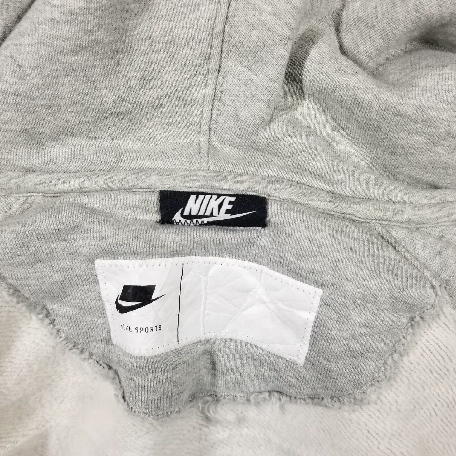 Nike Nike Hoodie Mens M Gray Nike Sportswear Pullover Hooded Sweatshirt - 90s? (No, skip decade) Size US M / EU 48-50 / 2 - 4 Thumbnail
