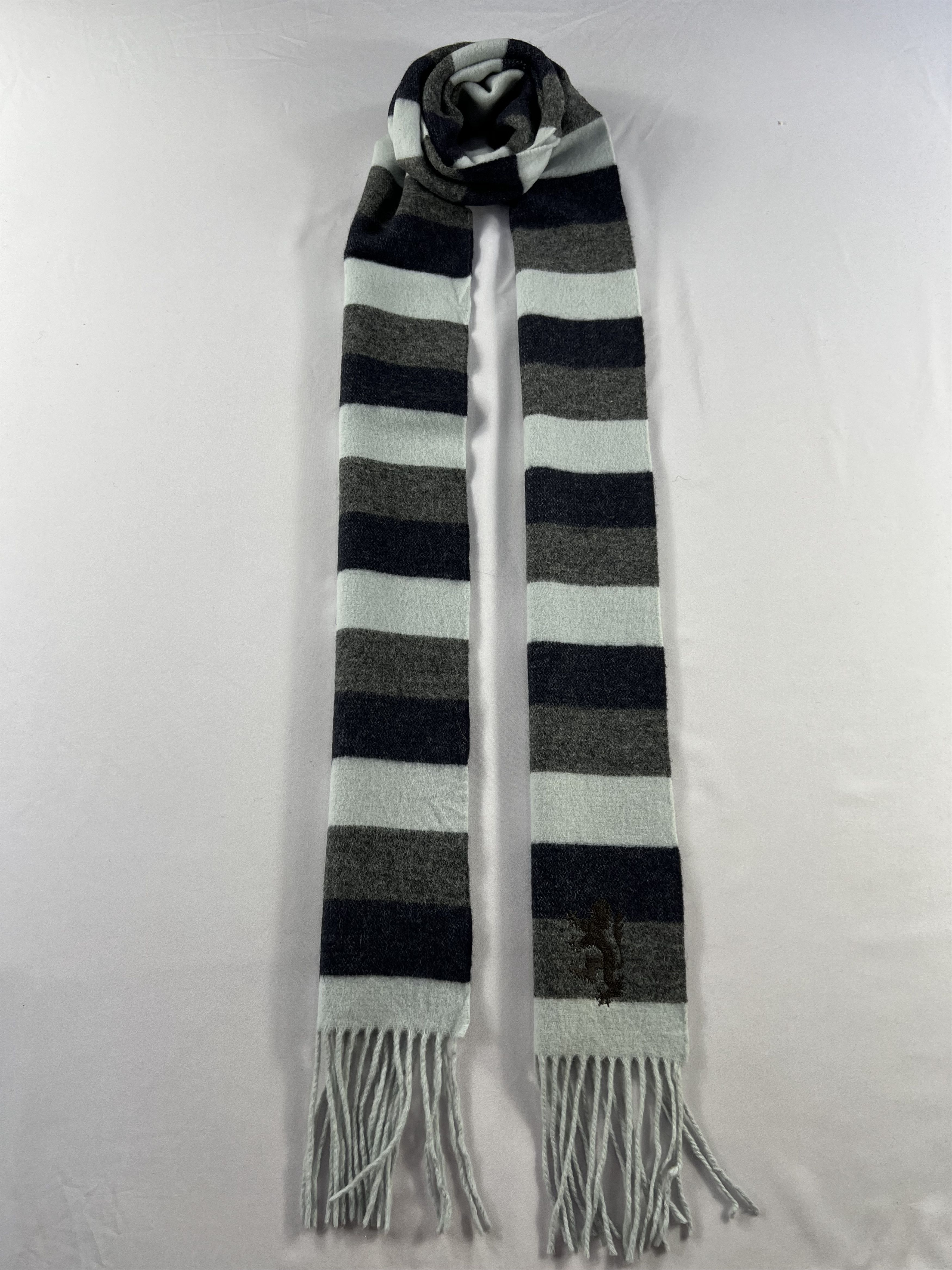 Pringle Of Scotland Pringle Of Scotland Scarf / Muffler / Neckwear P986 Size ONE SIZE - 1 Thumbnail
