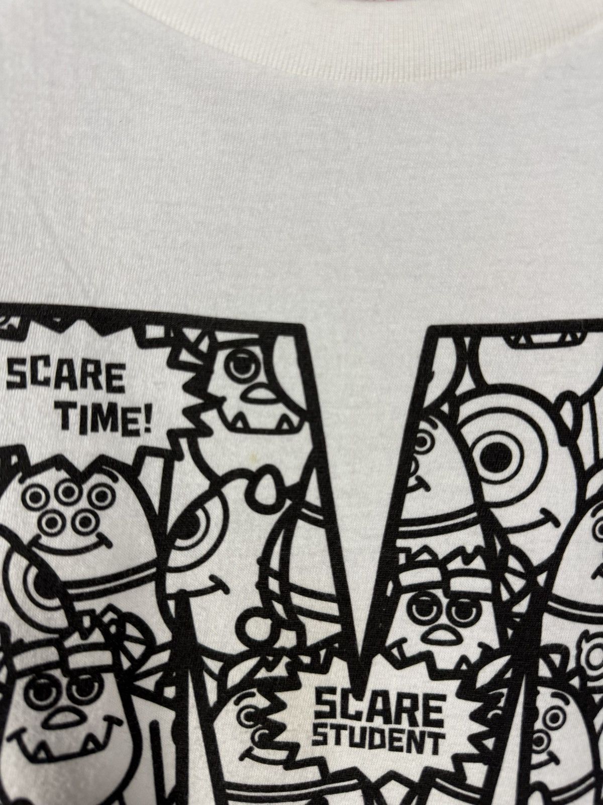 Disney × Uniqlo Disney X Uniqlo comics movie tee Size US L / EU 52-54 / 3 - 9 Thumbnail