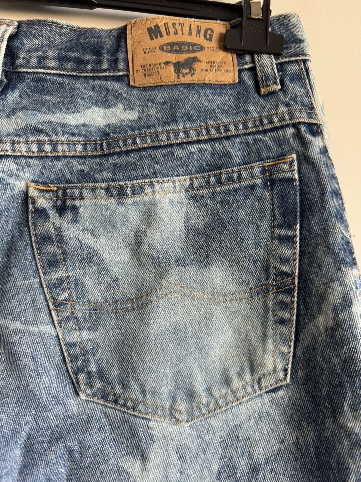 Mustang Mustang bleach jeans Size US 32 / EU 48 - 3 Thumbnail