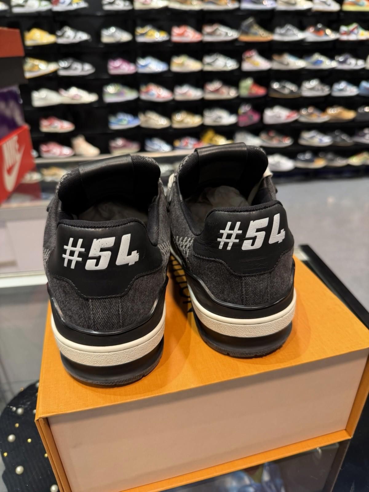 Louis Vuitton Size 7.5LV/8.5US - Louis Vuitton Trainer ' Black ' $1200 Size US 8.5 / EU 41-42 - 12 Thumbnail
