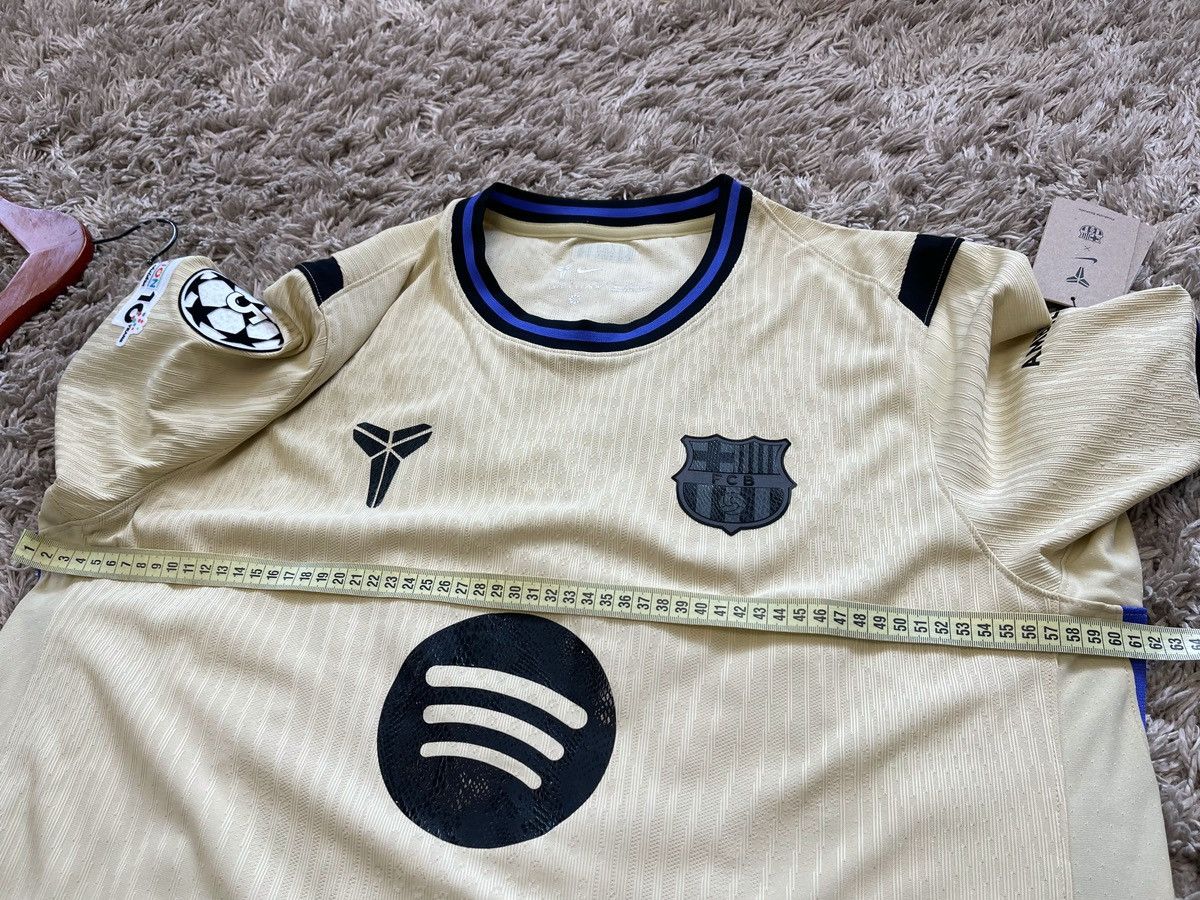 Nike 25/26 FC BARCELONA x Kobe Away Jersey LEWANDOWSKI #9 Mamba Size US XL / EU 56 / 4 - 18 Thumbnail