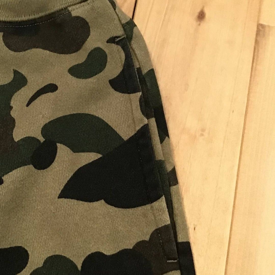 Bape BAPE Sweat shorts 1st camo green a bathing ape ★size S Size US 30 / EU 46 - 3 Thumbnail