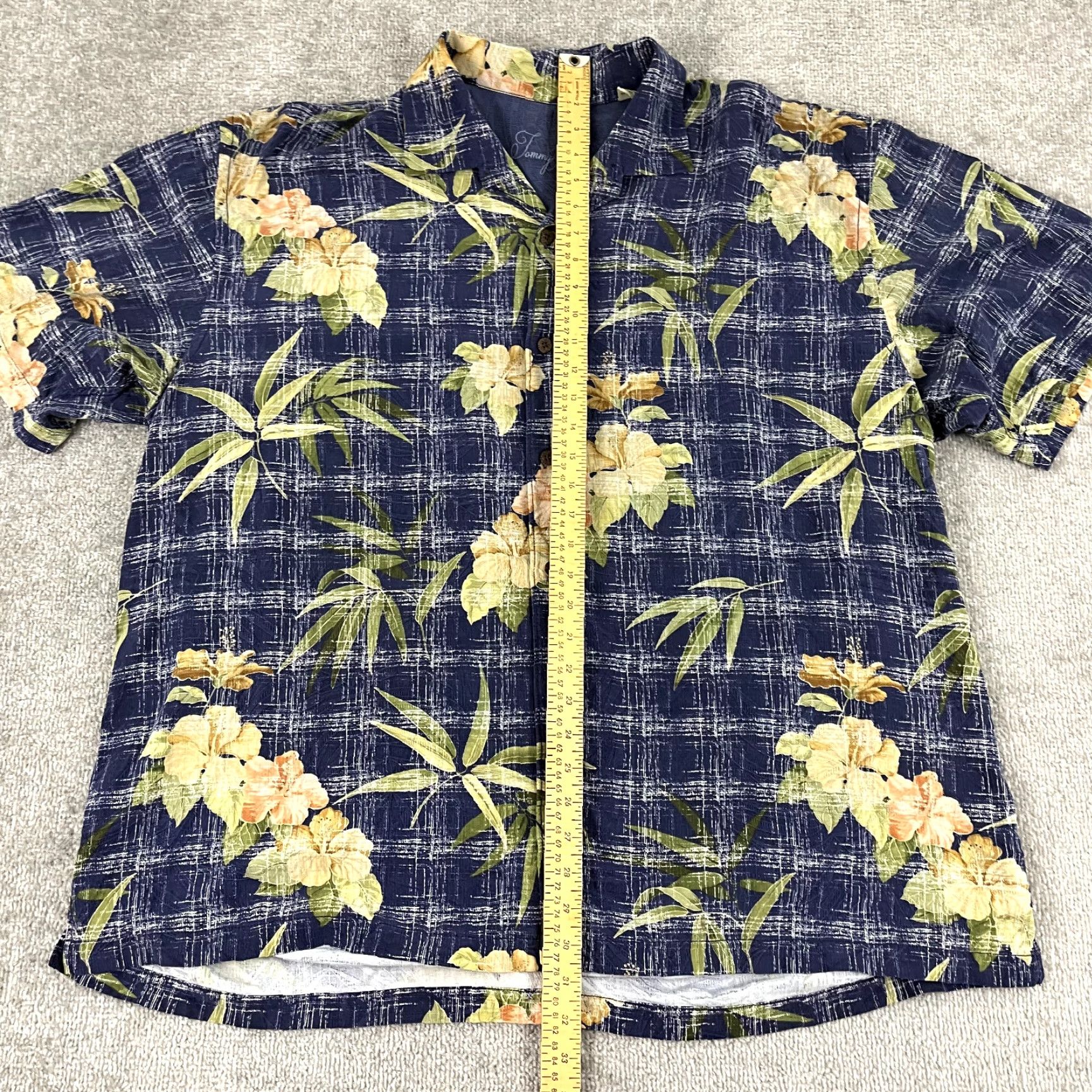 Tommy Bahama TOMMY BAHAMA Shirt Mens 2XL XXL Blue Floral Hawaiian 100% Silk Resort Button Up Size US XXL / EU 58 / 5 - 3 Thumbnail