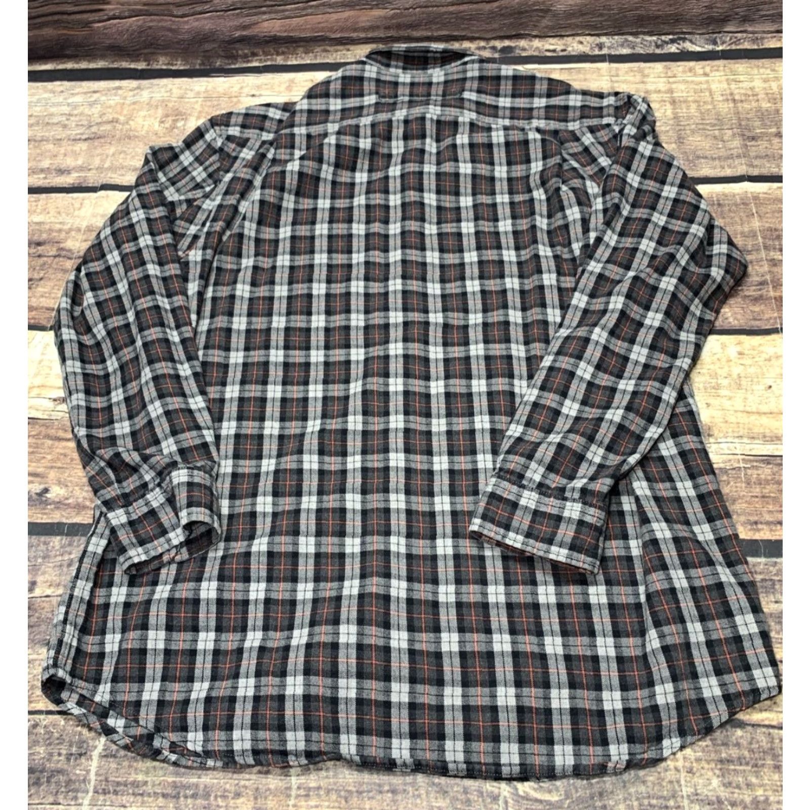 CO Duluth Flannel Shirt Mens L Button-Up Black Gray Plaid Long Sleeve Shirt Size US L / EU 52-54 / 3 - 2 Thumbnail