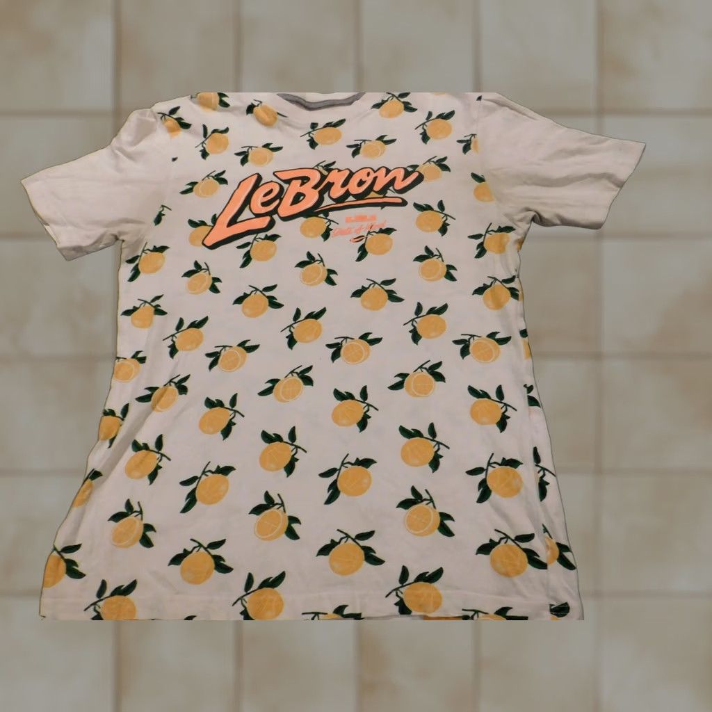 Nike Nike Shirt Mens M White Graphic Print Tee LeBron James Colorful Dri-FIT 90s Style Regular Mens Size US M / EU 48-50 / 2 - 1 Thumbnail