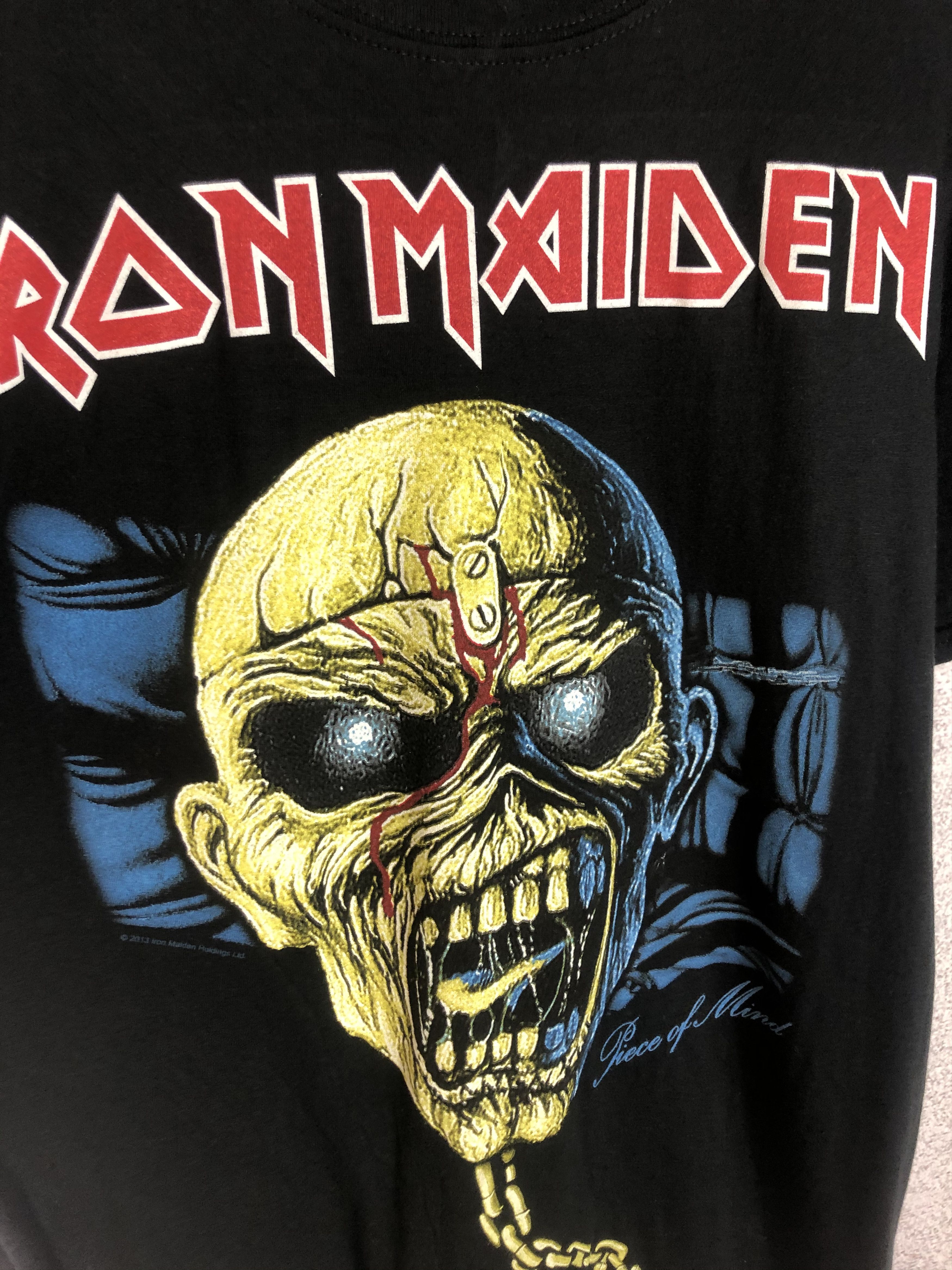 Band Tees Iron Maiden Pice of Mind Band Tee Rock T-Shirt Size US M / EU 48-50 / 2 - 3 Thumbnail
