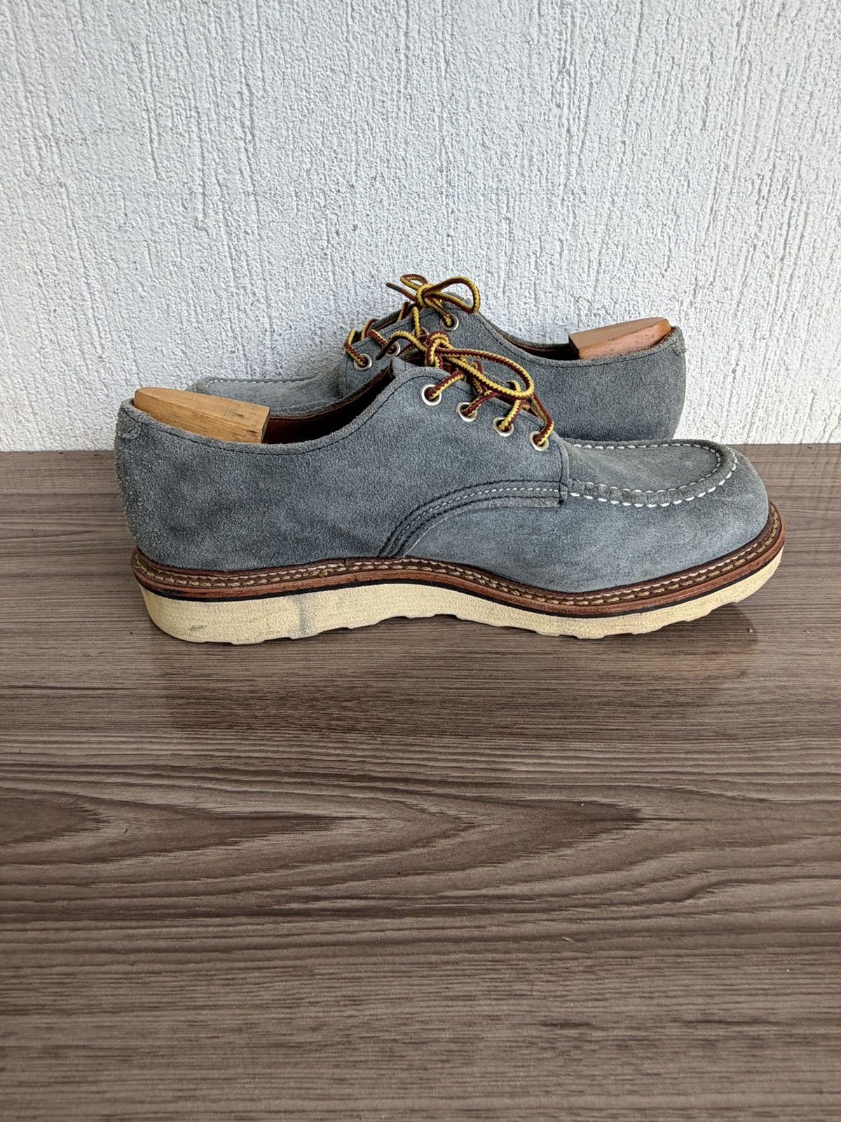 Red Wing Suede 8101 moc classic oxford Size US 9 / EU 42 - 9 Thumbnail