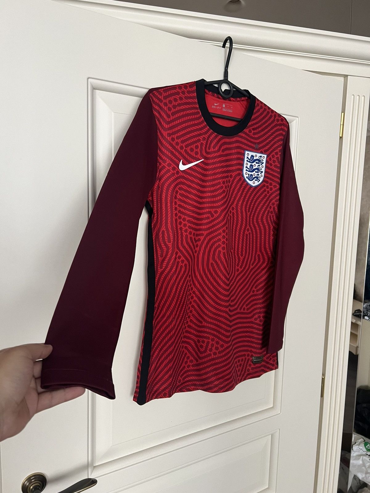 Nike Nike England Soccer Jersey Football Shirt Long Sleeve Size US M / EU 48-50 / 2 - 5 Thumbnail