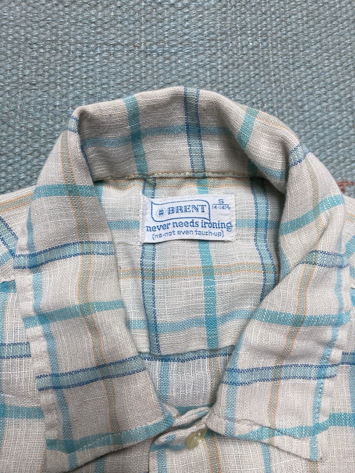 Vintage Vtg 1960s button shirt Brent poly cotton plaid men’s small Size US S / EU 44-46 / 1 - 5 Thumbnail