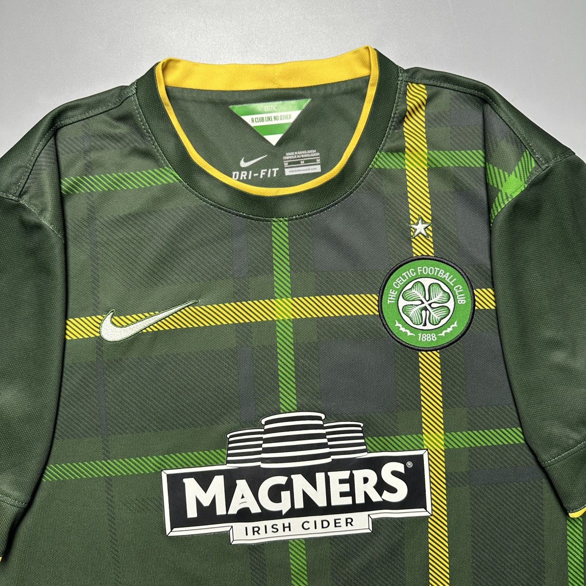 Nike CELTIC NIKE 2014/2015 FOOTBALL AWAY JERSEY #5 VIRGIL Size US M / EU 48-50 / 2 - 4 Thumbnail