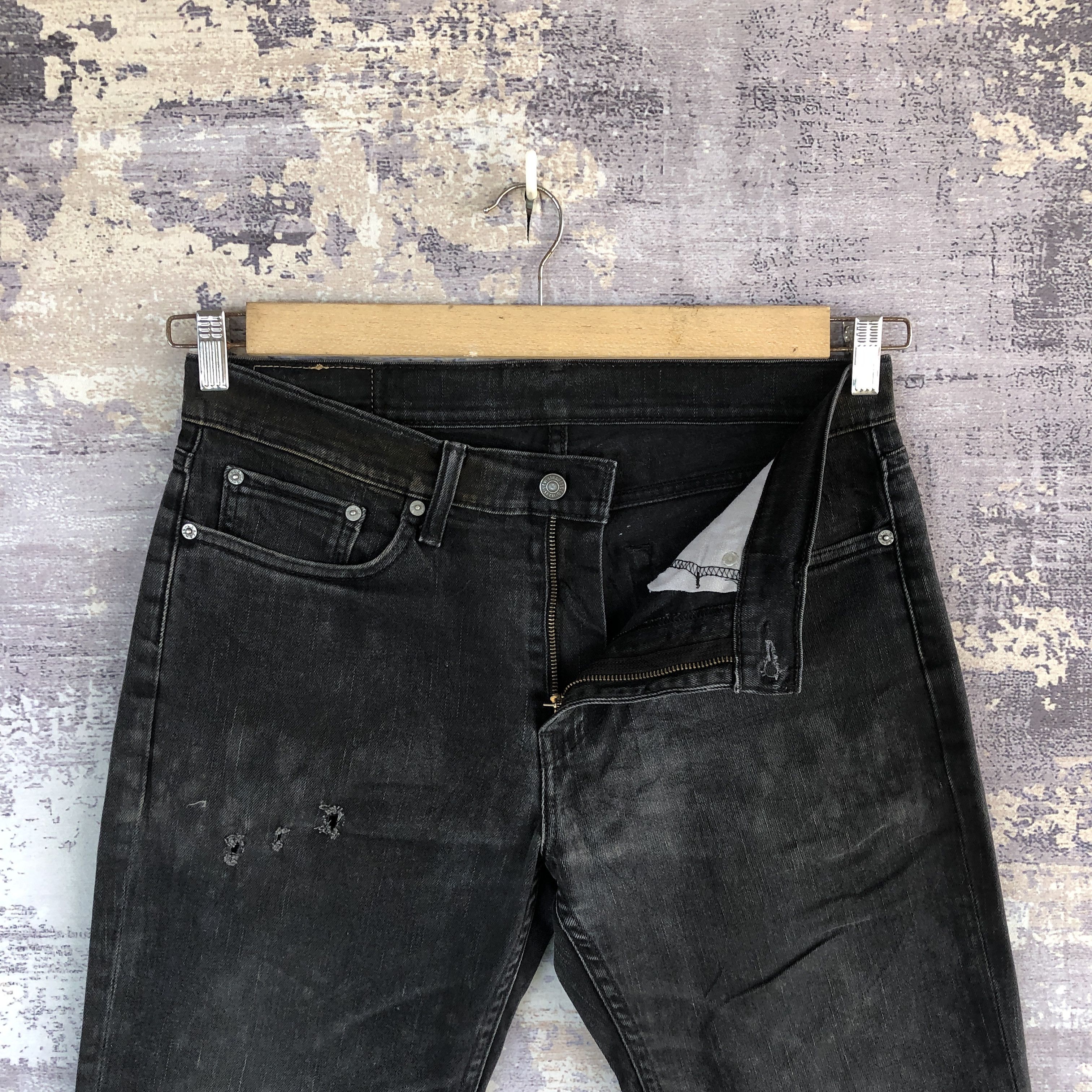 Levi's Vintage Distressed Levis Jeans Levi's 514 Faded Black Denim Size US 34 / EU 50 - 6 Thumbnail