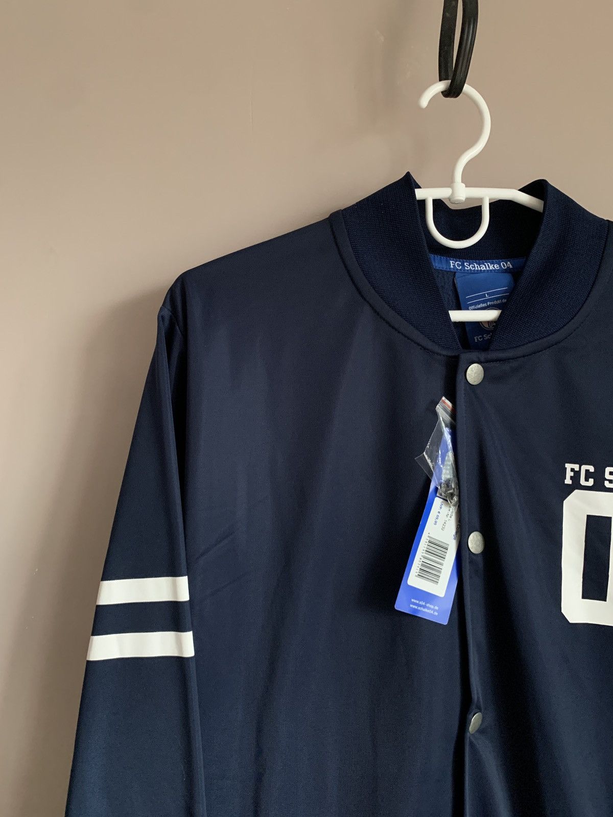 Other Schalke 04 Germany soccer football bomber jacket Retro Sz L Size US L / EU 52-54 / 3 - 3 Thumbnail