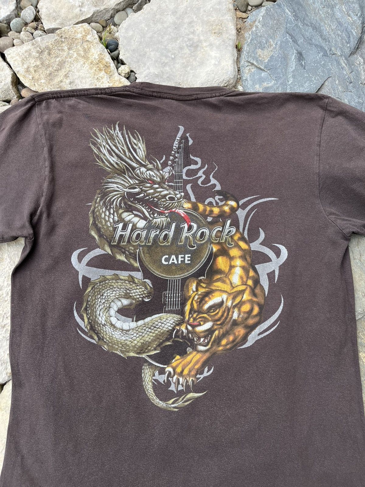 Hard Rock Cafe × Vintage Vintage Hard Rock Cafe Athens y2k dragon tiger tee t-shirt Size US L / EU 52-54 / 3 - 15 Thumbnail