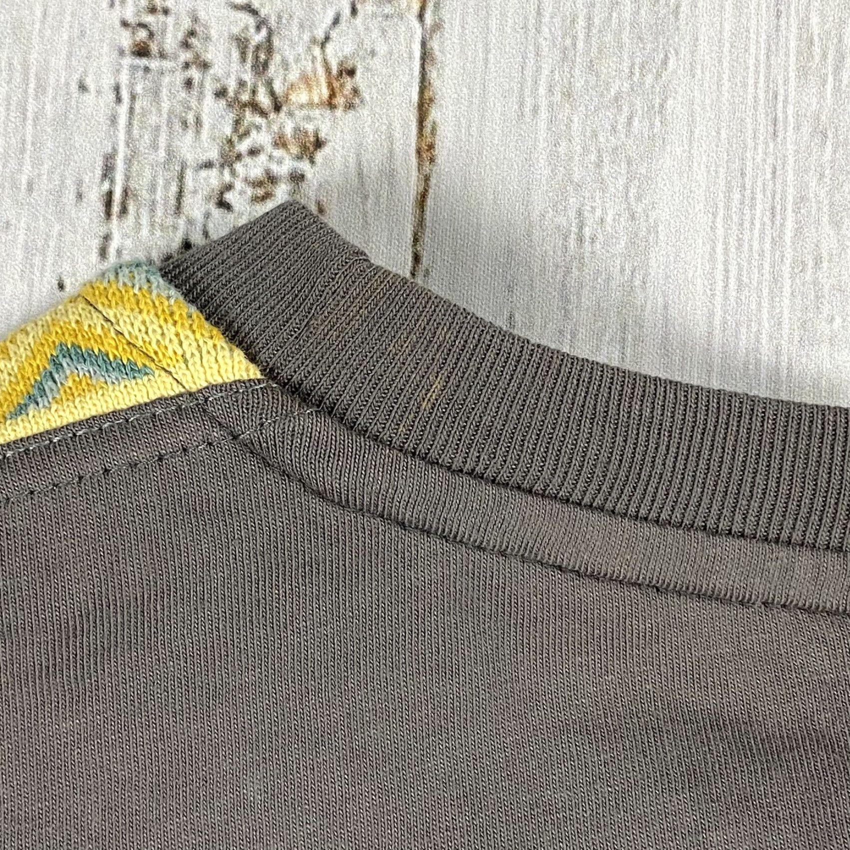Urban Outfitters URBAN OUTFITTERS Long Sleeve Shirt Gray Greek Key Design Small Mens Size US S / EU 44-46 / 1 - 7 Thumbnail