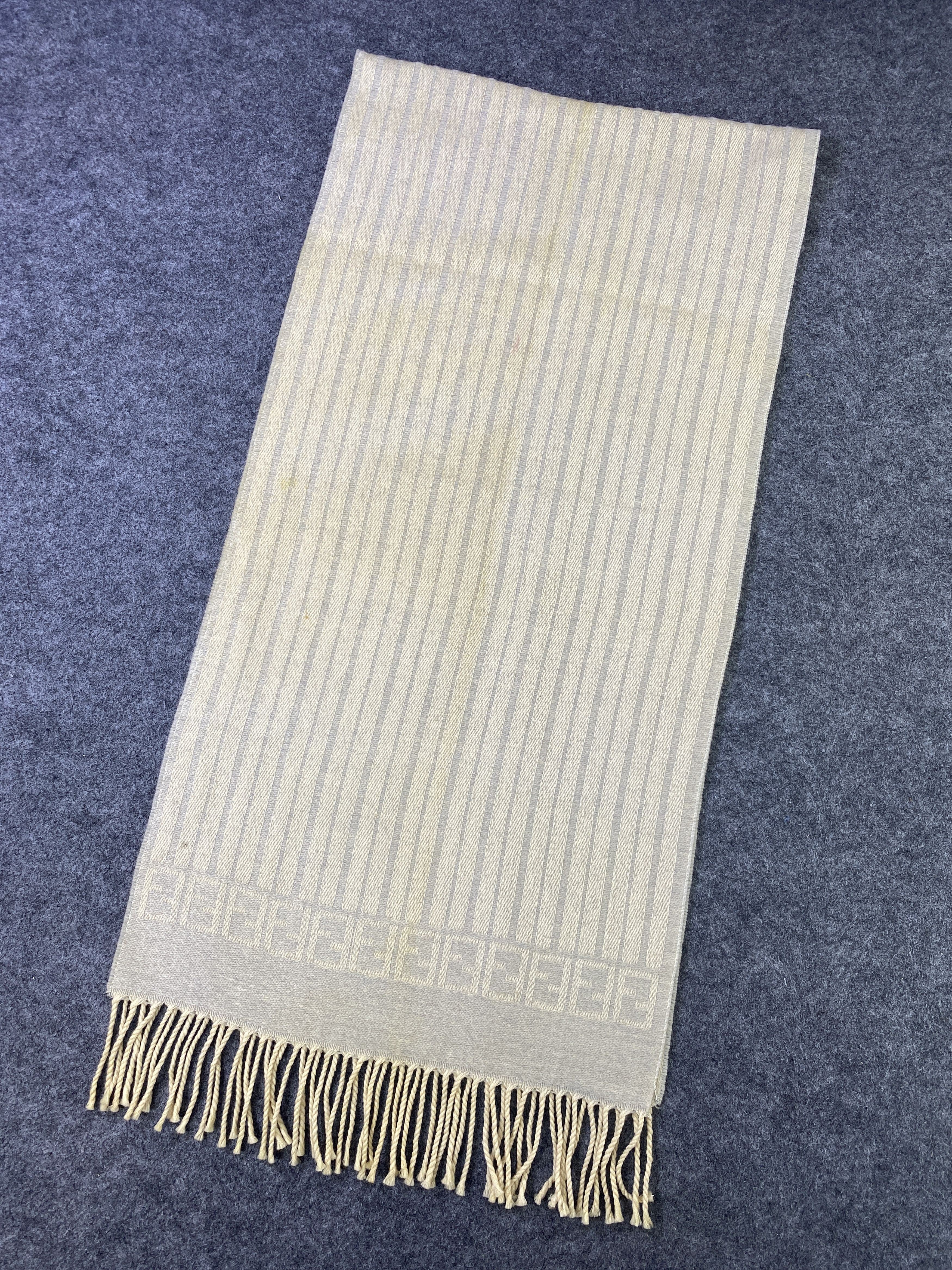 Fendi FENDI Scarf / Muffler / Neckwear -T960 Size ONE SIZE - 2 Thumbnail