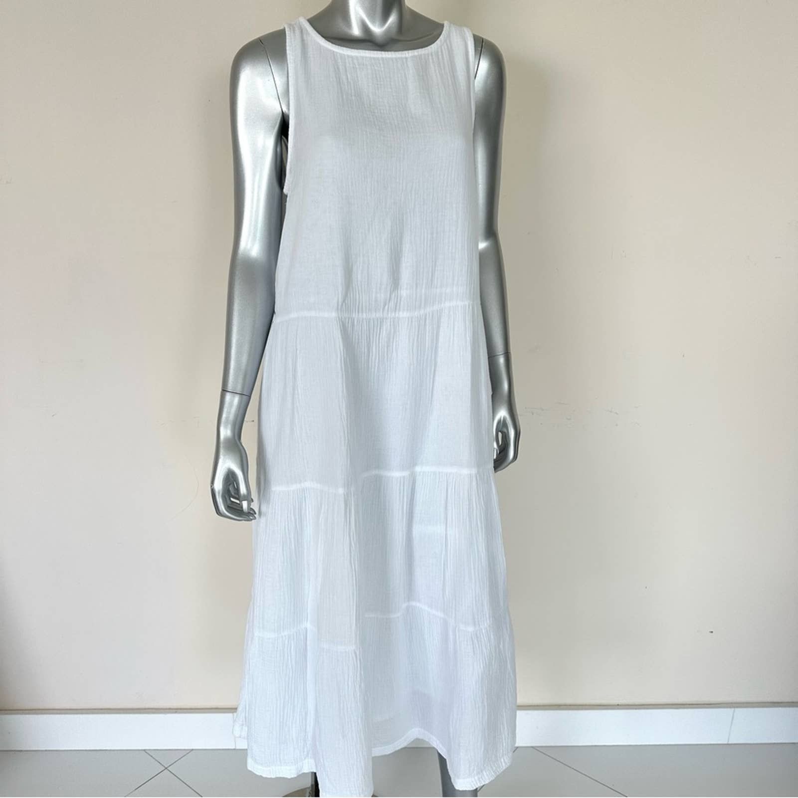 Magaschoni collection dress deals size 4