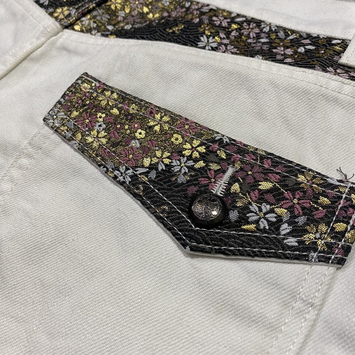 Japanese Brand × Vintage Japanese Script Emboidery Sakura Karakuri Style Size US 30 / EU 46 - 8 Thumbnail