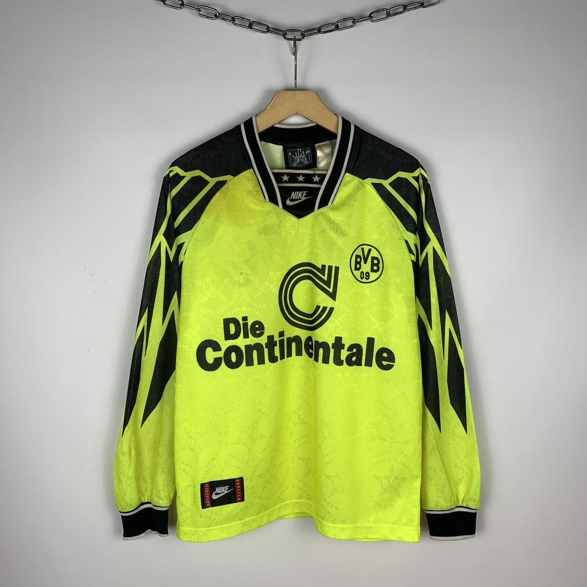 Nike Nike BVB Borussia Dortmund 1996 Longsleeve Soccer Jersey Size US S / EU 44-46 / 1 - 1 Thumbnail