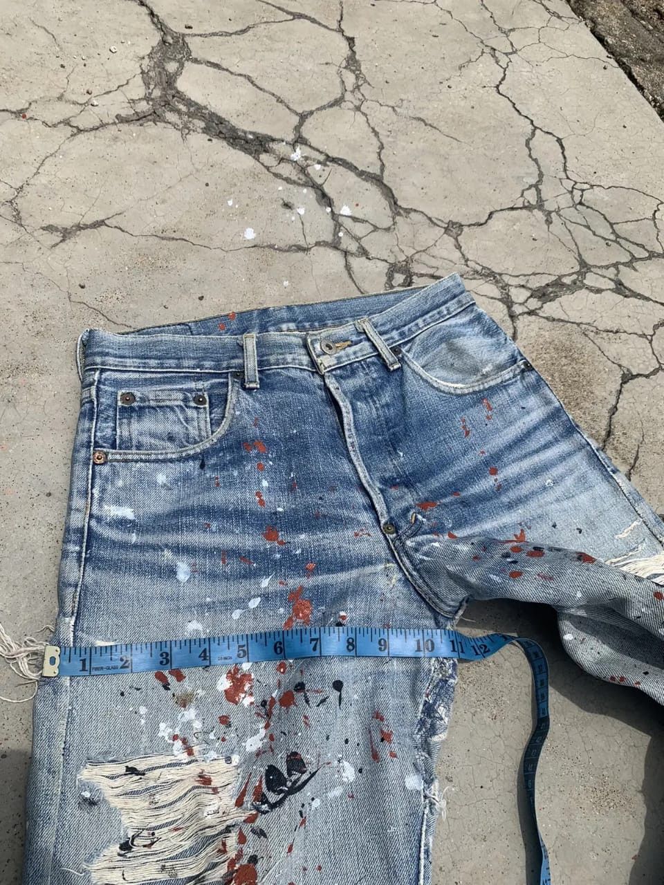 Levi's Vintage Levis 701xx BIG E selvedge dirty painter. Size US 28 / EU 44 - 8 Thumbnail