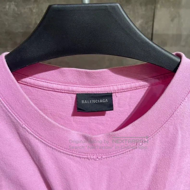Balenciaga Balenciaga Pink Graffiti Tee Size US L / EU 52-54 / 3 - 4 Thumbnail