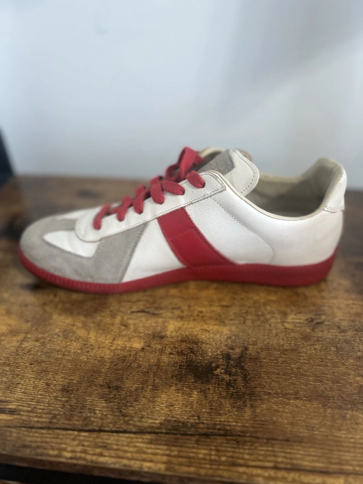Maison Margiela Maison Margiela GAT Replica White Gray Red 8 41 Suede Size US 8 / EU 41 - 5 Thumbnail