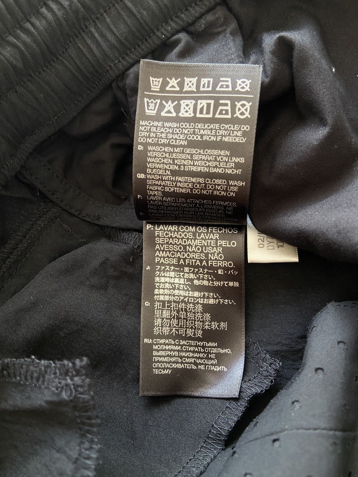 Y-3 Y-3 Adidas x Yohji Yamamoto Cargo Pants Size US 38 / EU 54 - 11 Thumbnail