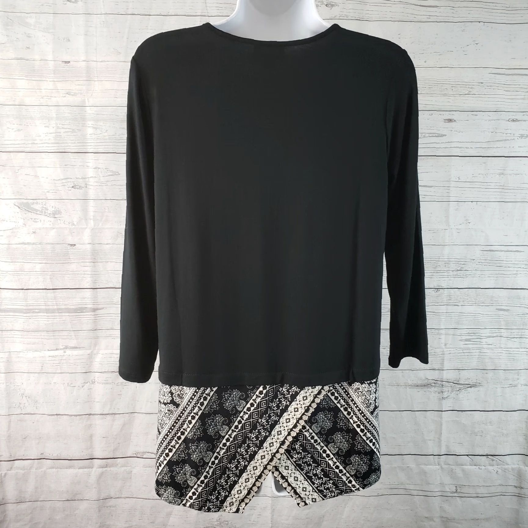 J. Jill J Jill Wearever Collection Womens Top Sz Small Black White 3/4 Sleeve Rayon Blouse Knit Pullover Round Neck Womens Size S / US 4 / IT 40 - 5 Thumbnail