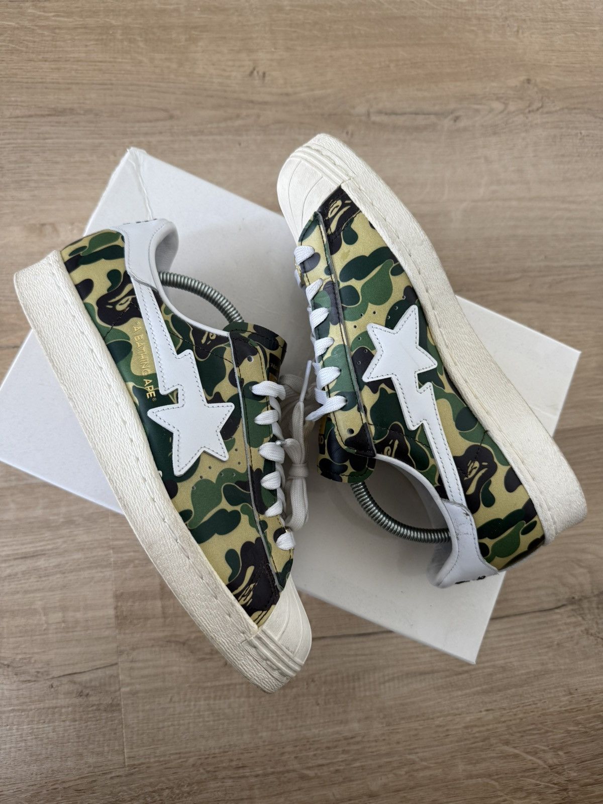 Adidas × Bape Adidas Superstars x BAPE Size US 7 / EU 40 - 2 Thumbnail
