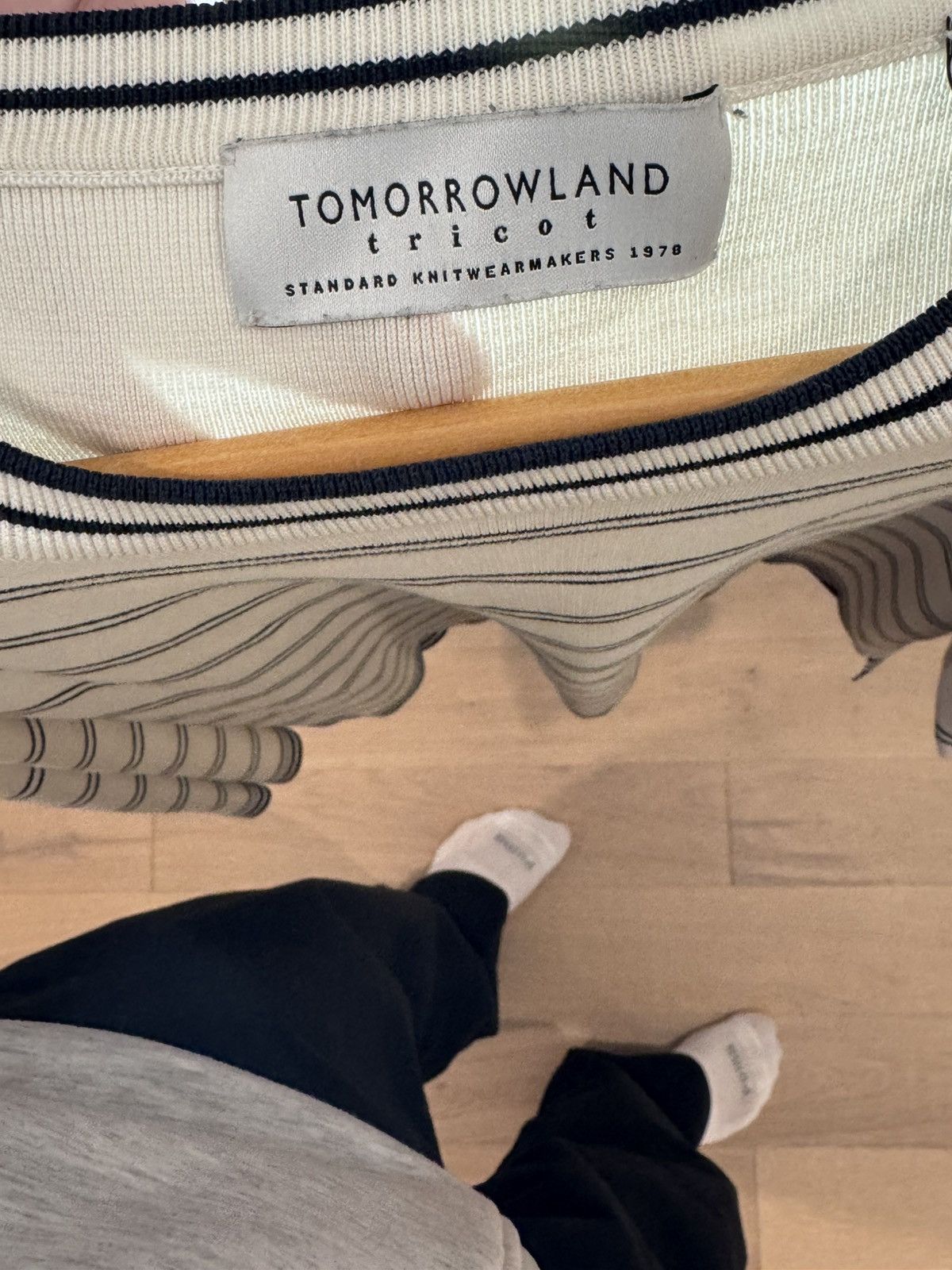 Tomorrowland Tomorrowland Heavy long sleeve Size US L / EU 52-54 / 3 - 3 Thumbnail