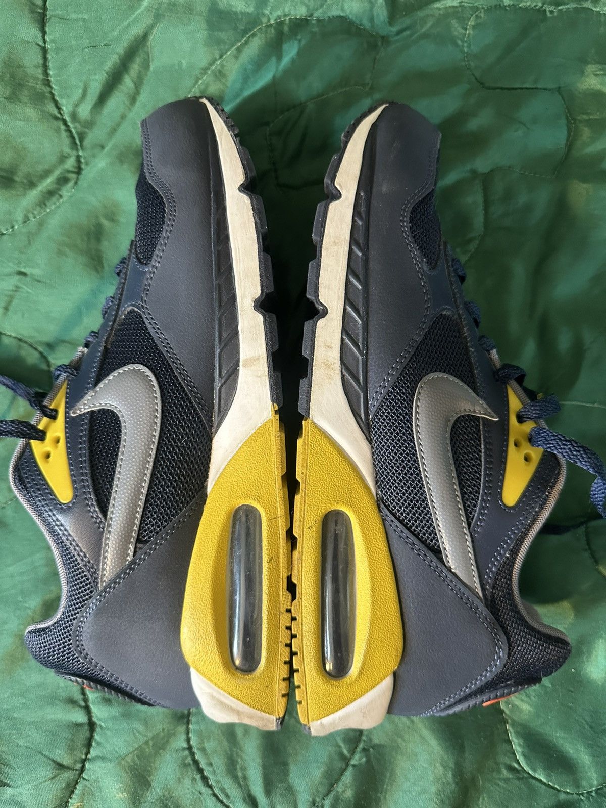 Nike Nike Air Max Correlate ‘Obsidian Varsity Maize’ Size US 11 / EU 44 - 6 Thumbnail