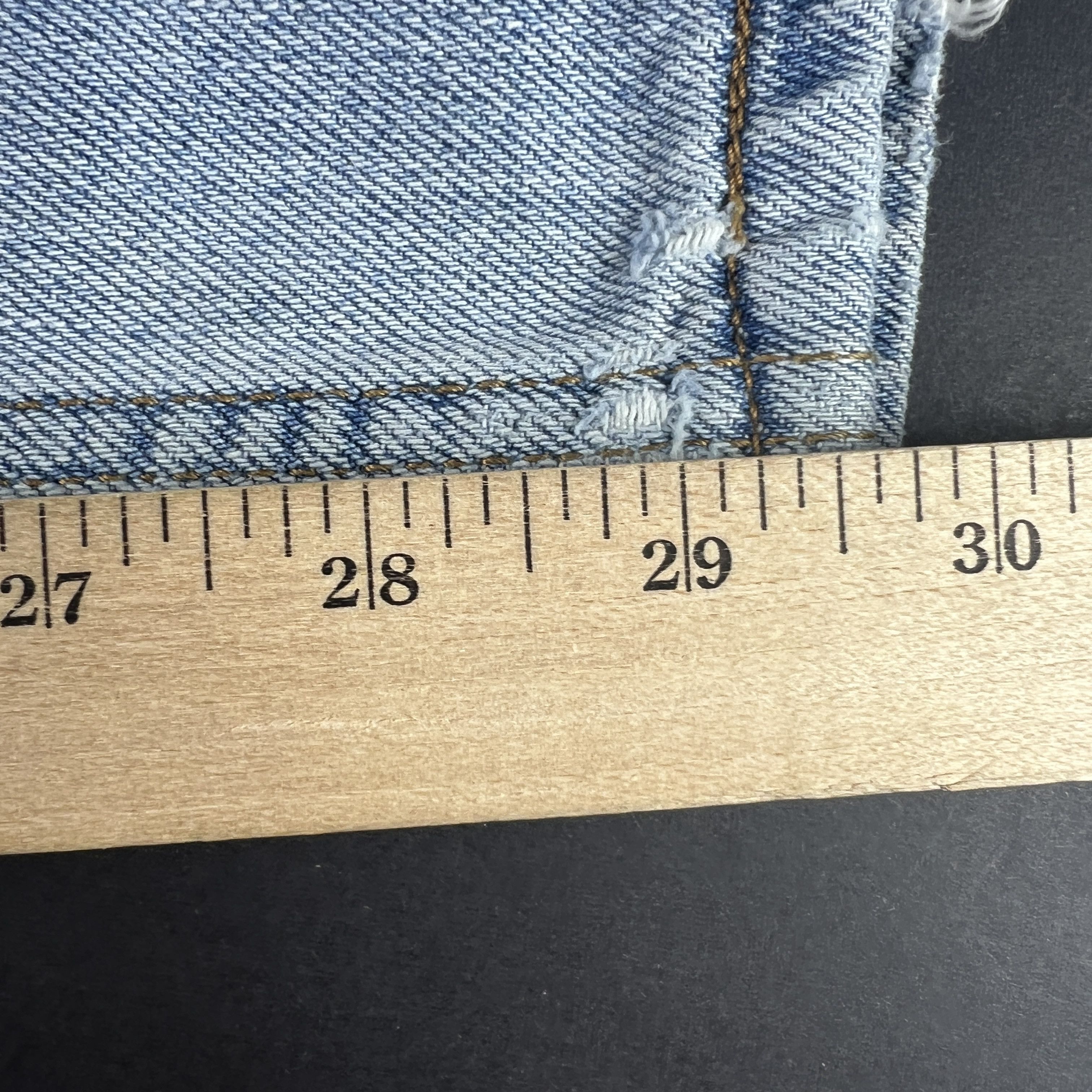 Levi's Y2K Levi's Jeans 505 Straight Light Blue Distressed Denim Size US 35 - 19 Thumbnail