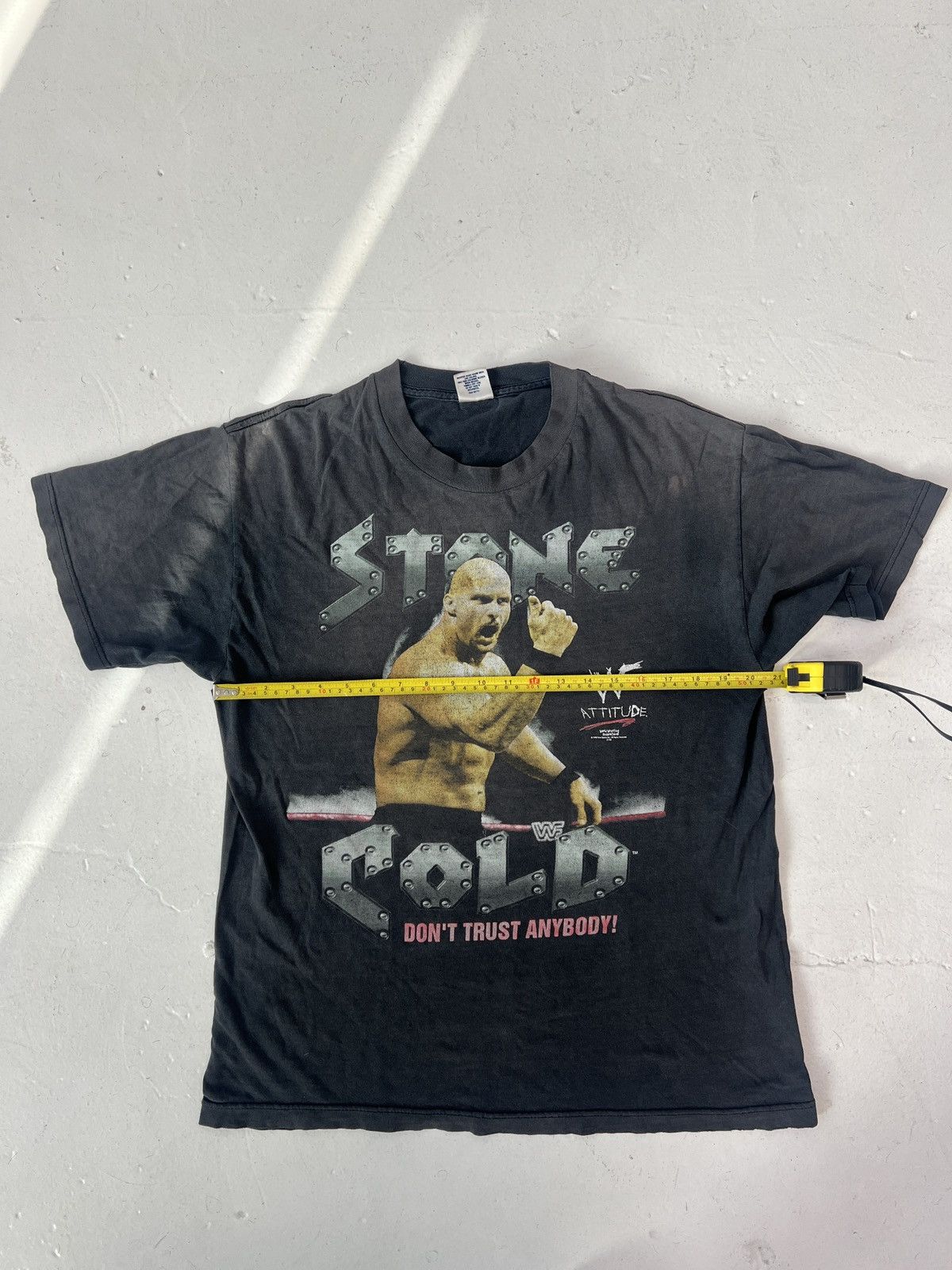 Vintage × WWE 90’s stone cold wwe faded t shirt Size US L / EU 52-54 / 3 - 5 Thumbnail