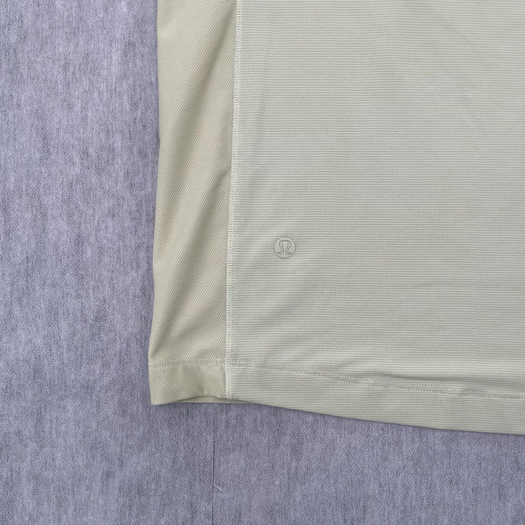 Lululemon Lululemon Polo Shirt Adult Large Green Performance Activewear Mens Short Sleeve Breathable Moisture Wicking Sports Casual Size US L / EU 52-54 / 3 - 4 Thumbnail