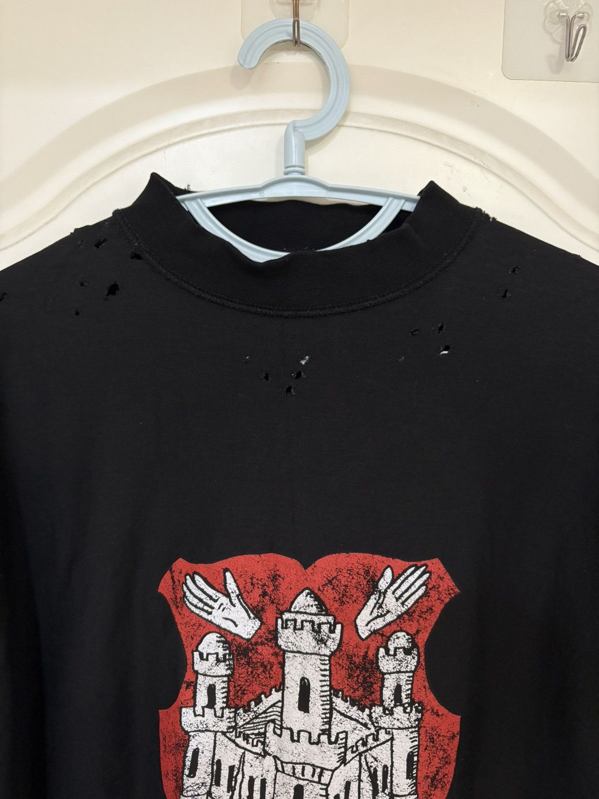 Balenciaga Antwerpen Distressed Inside Out Shirt Size US S / EU 44-46 / 1 - 8 Thumbnail