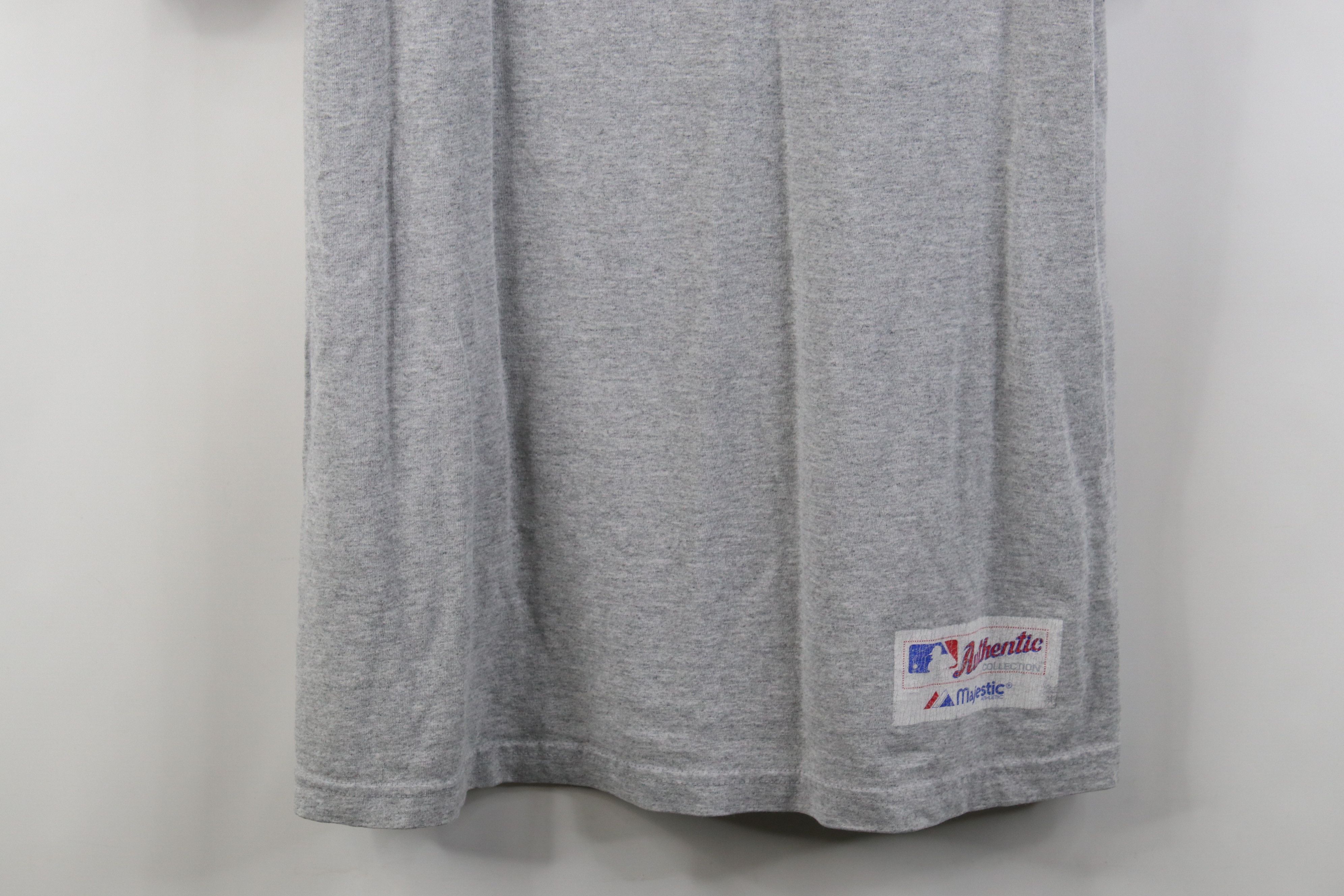 Majestic Vintage Y2K 2007 Majestic Baseball T-Shirt Heather Gray Size US L / EU 52-54 / 3 - 3 Thumbnail