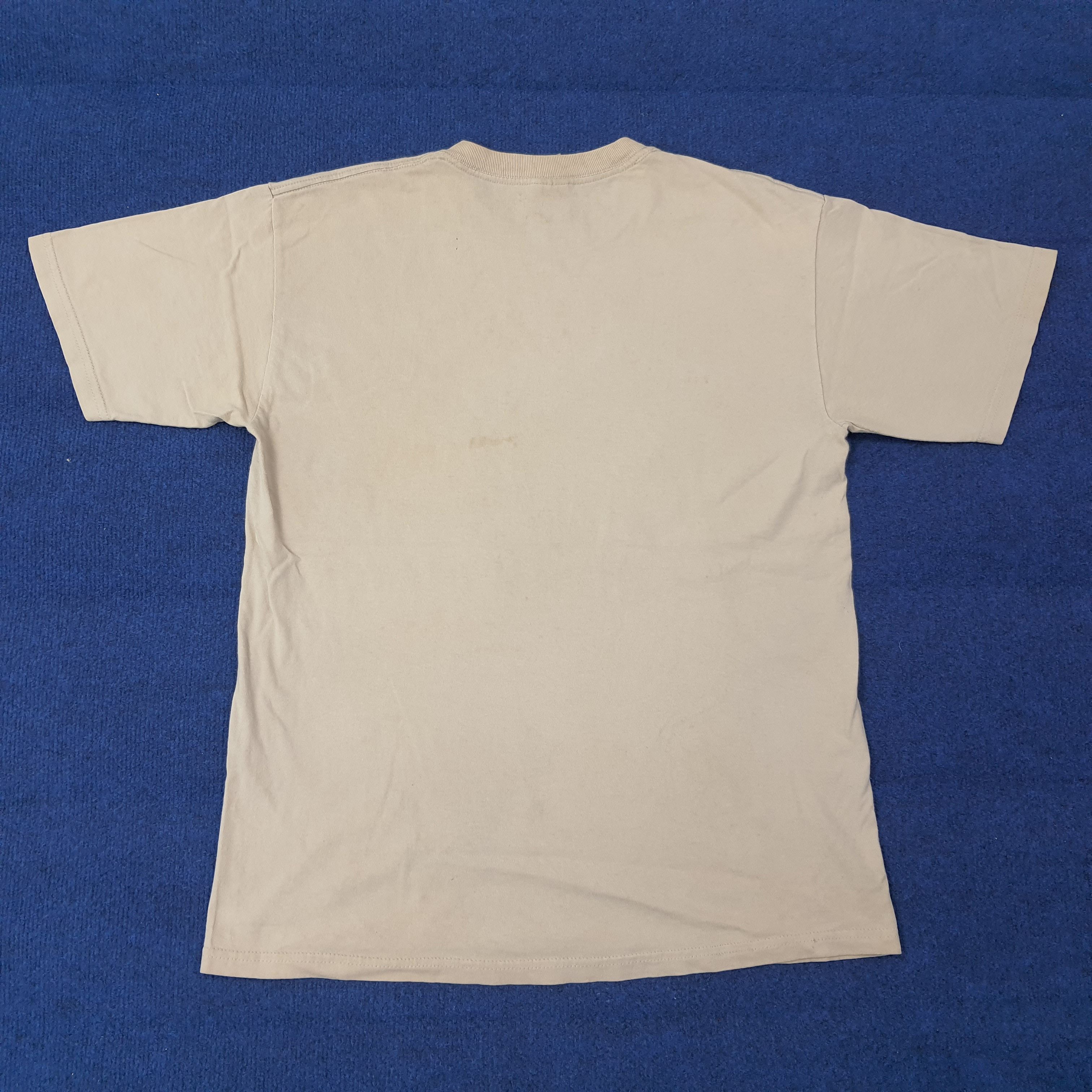 Vintage Vintage The Used American Band Tshirt C267N32 Size US M / EU 48-50 / 2 - 3 Thumbnail