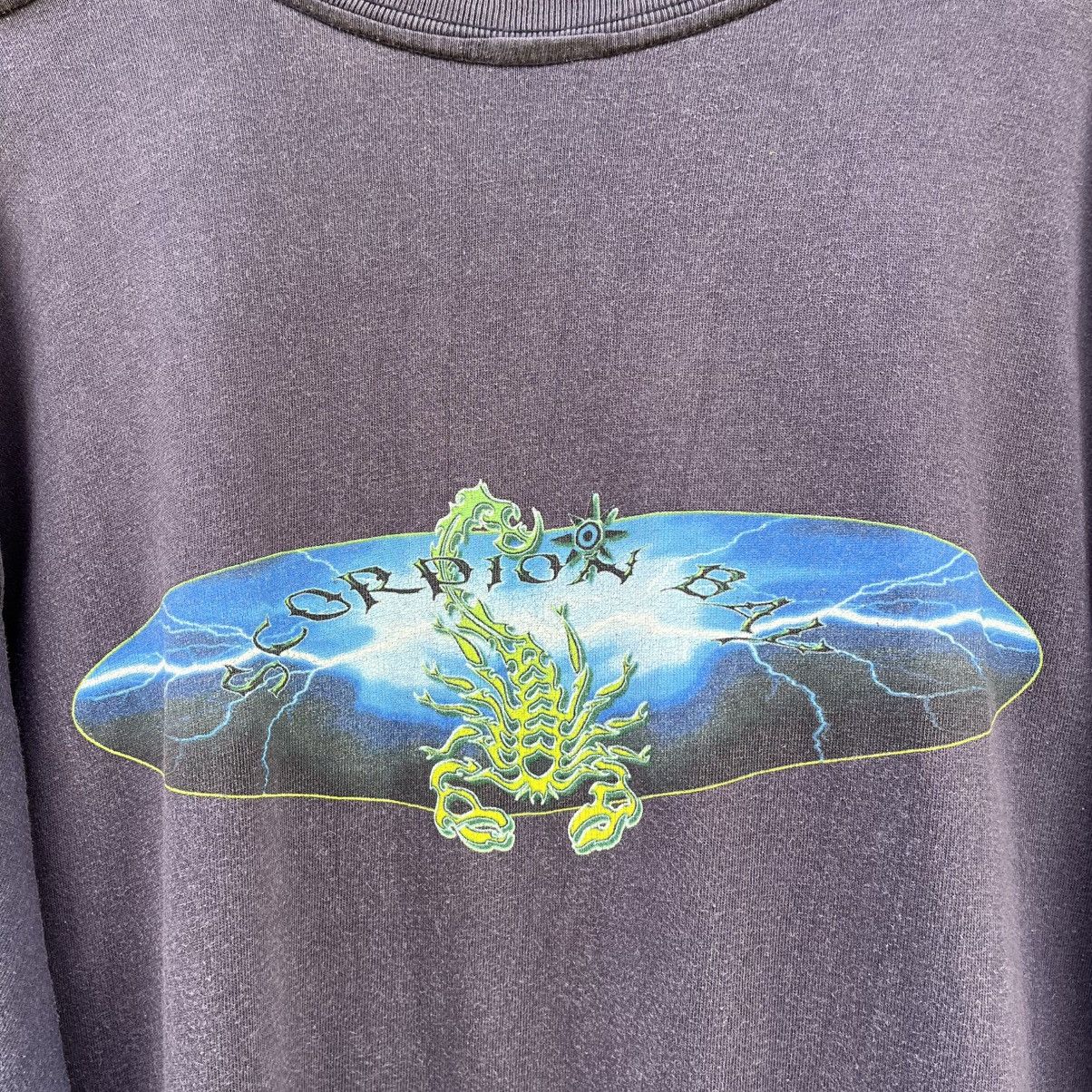 Sun Surf Thrashed Faded 90s Scorpion Bay Surfing Brand Tee Size US XXL / EU 58 / 5 - 3 Thumbnail